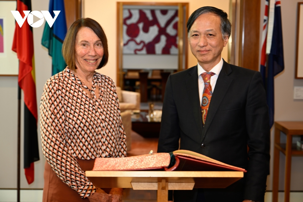 Australia aspires to further boost relations with Vietnam
